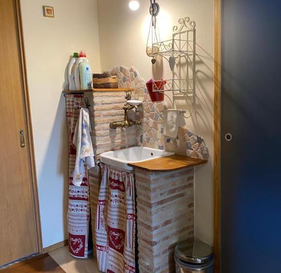 مبيت وإفطار La Casa Di Biba