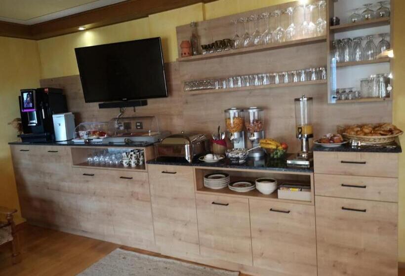 Bed and Breakfast Pension Sonnleitner