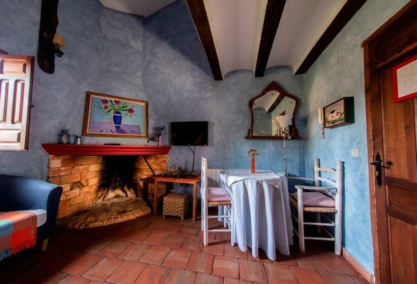 צימר Royo Guarde, Junto Al Río Mundo