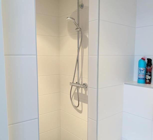 تختخواب و صبحانه Sea You Soon