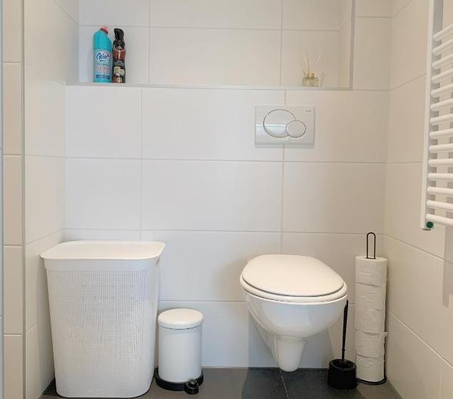 تختخواب و صبحانه Sea You Soon