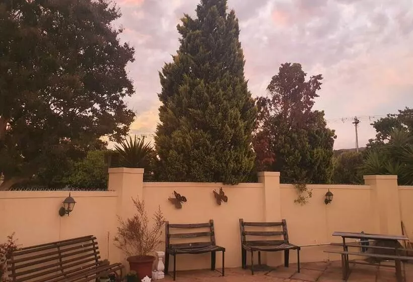 Dotjj B & B
