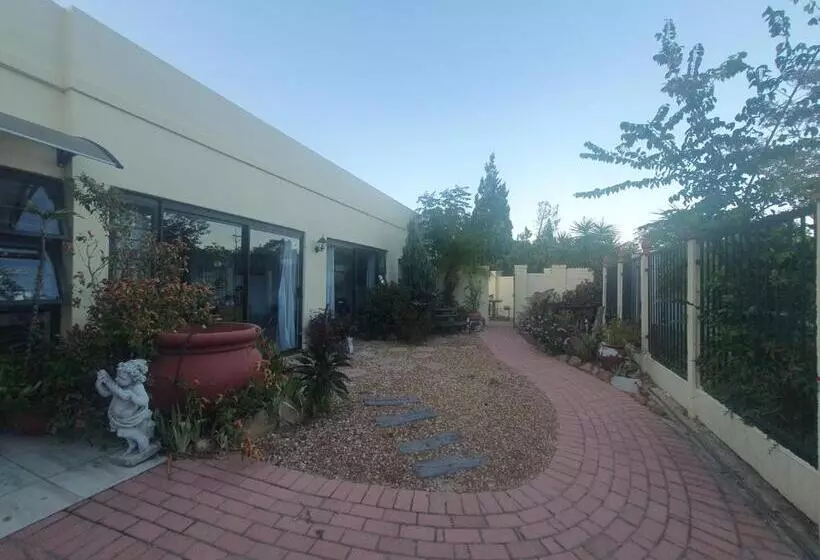 Dotjj B & B