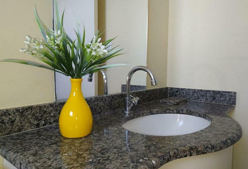 Flat Com Parque Aquático