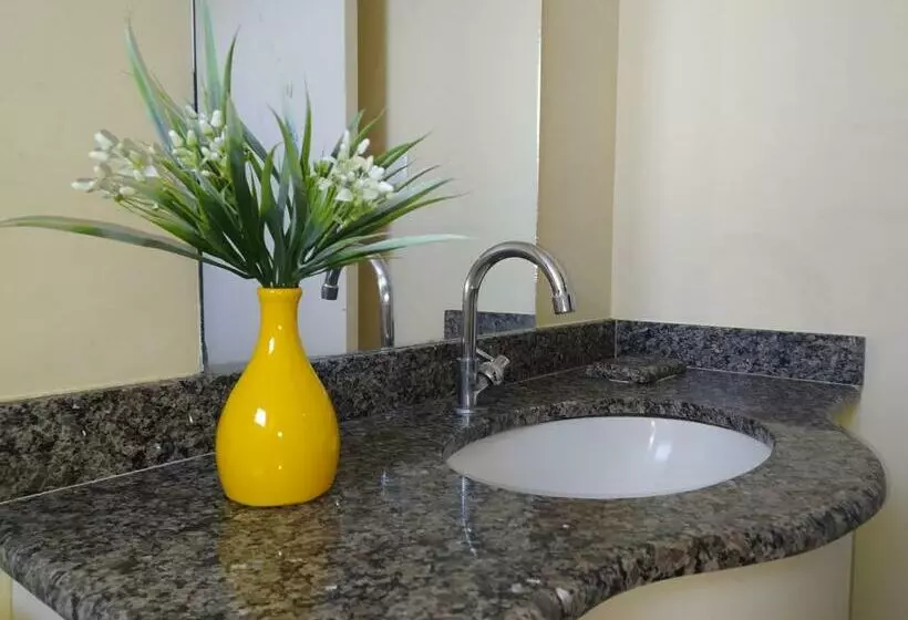 Flat Com Parque Aquático