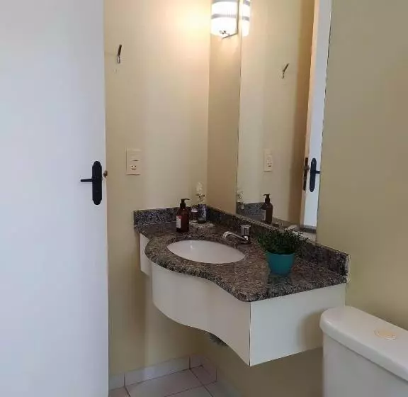Flat Com Parque Aquático