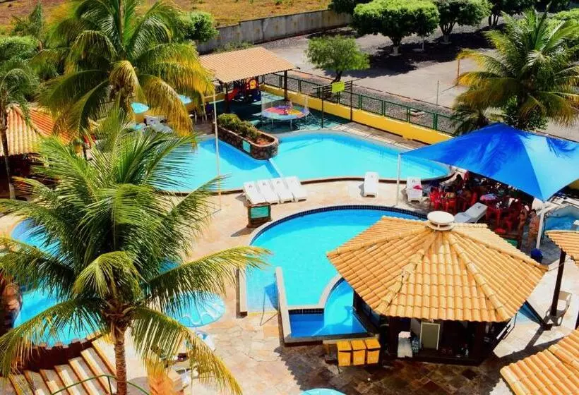 Flat Com Parque Aquático