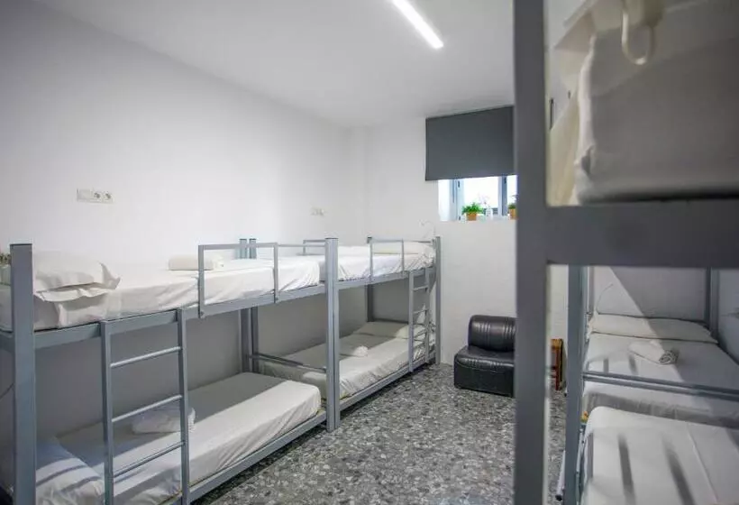 Italica Hostel