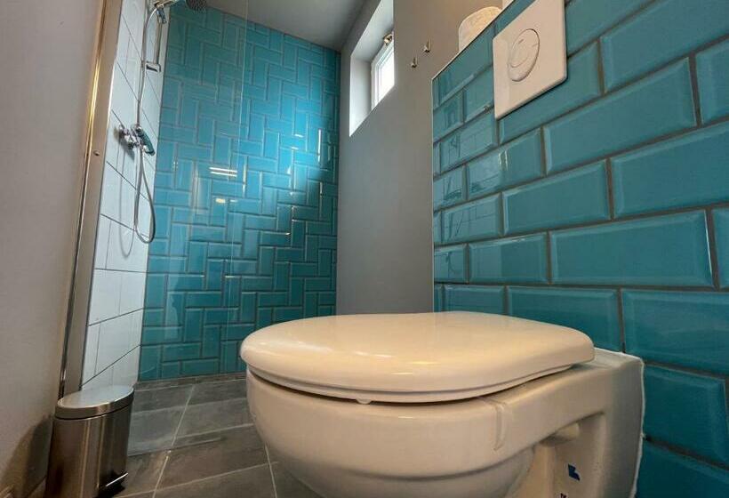 فندق على الطريق Flamingo Studio S