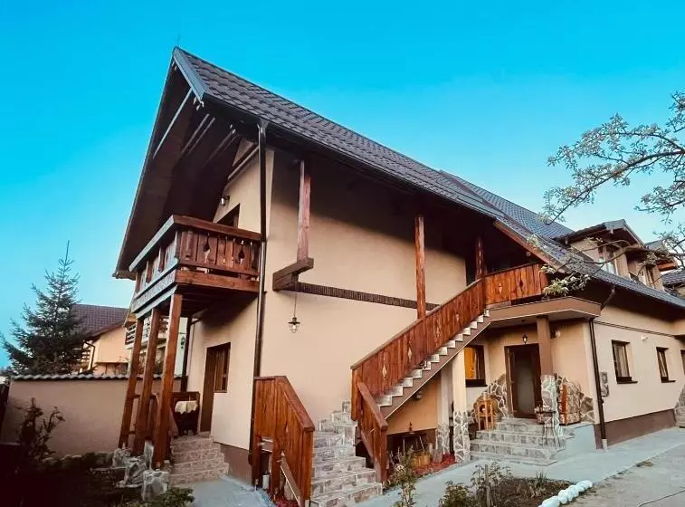 پانسیون Casa Felice