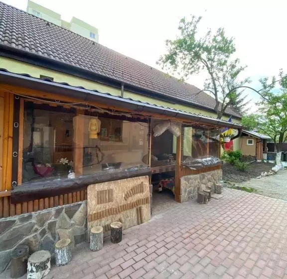 پانسیون Casa Felice