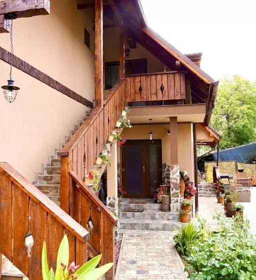 پانسیون Casa Felice