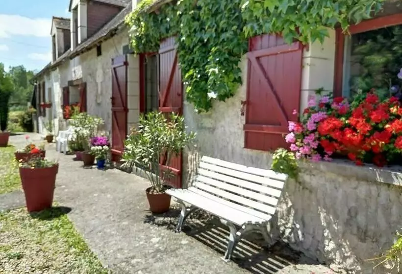 Majatalo Les Sureaux Du Cher