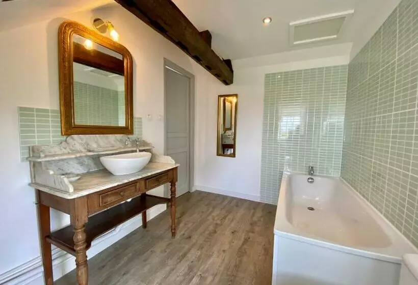 Majatalo Manoir De L Oiselière