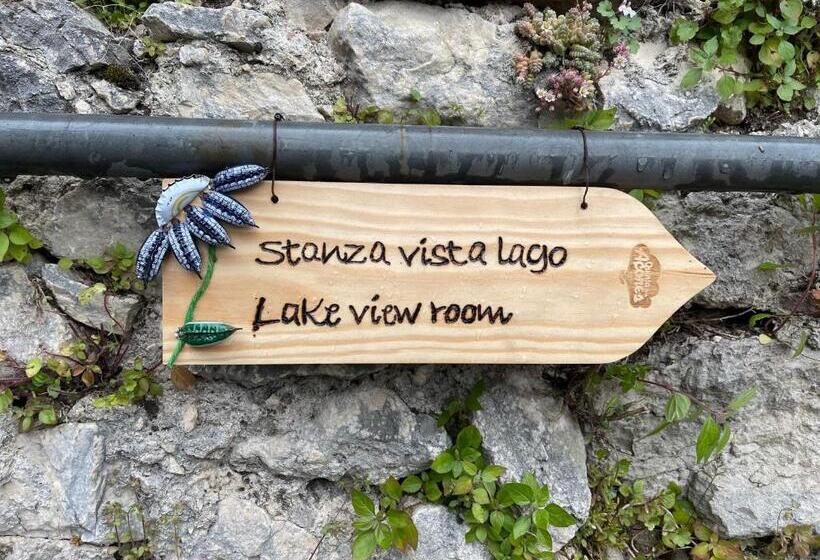 ペンション Stanza Con Terrazzo Vista Lago   Lakeholiday It