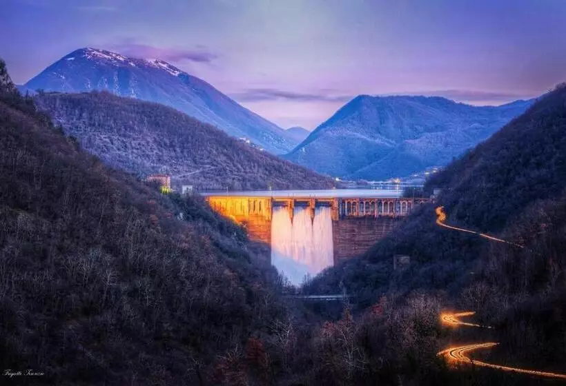 Majatalo Stanza Con Terrazzo Vista Lago   Lakeholiday It