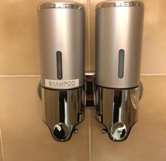 ペンション Stanza Con Terrazzo Vista Lago   Lakeholiday It