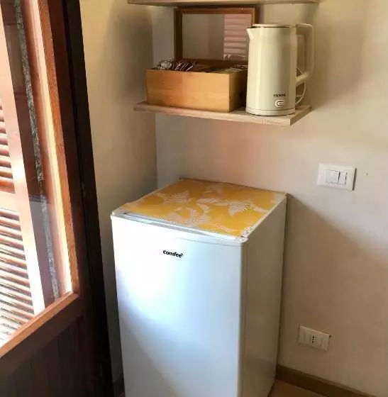 Majatalo Stanza Con Terrazzo Vista Lago   Lakeholiday It