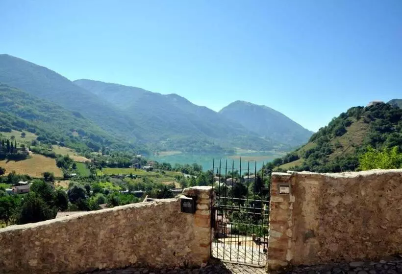 Majatalo Stanza Con Terrazzo Vista Lago   Lakeholiday It