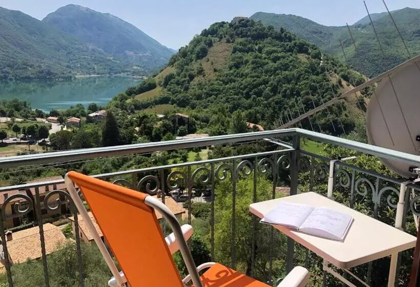 Majatalo Stanza Con Terrazzo Vista Lago   Lakeholiday It