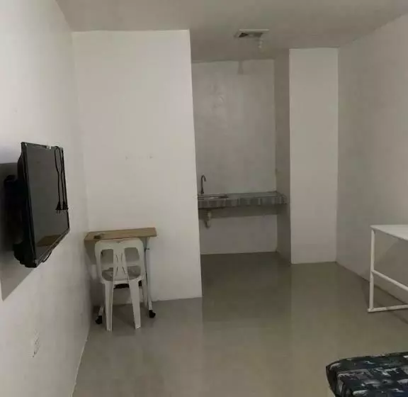 ユースホステル La Riesa Dorm