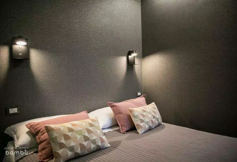 تختخواب و صبحانه La Taverna Antica Rooms