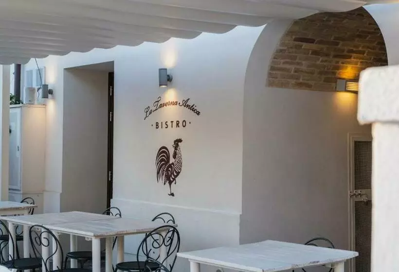 تختخواب و صبحانه La Taverna Antica Rooms