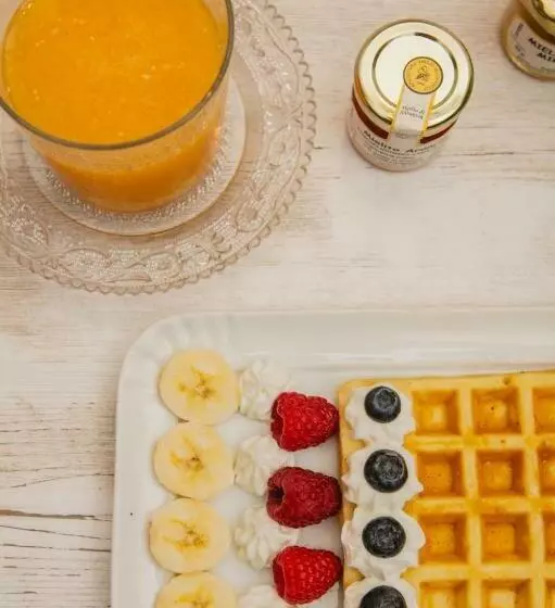 تختخواب و صبحانه La Taverna Antica Rooms