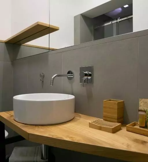 تختخواب و صبحانه La Taverna Antica Rooms