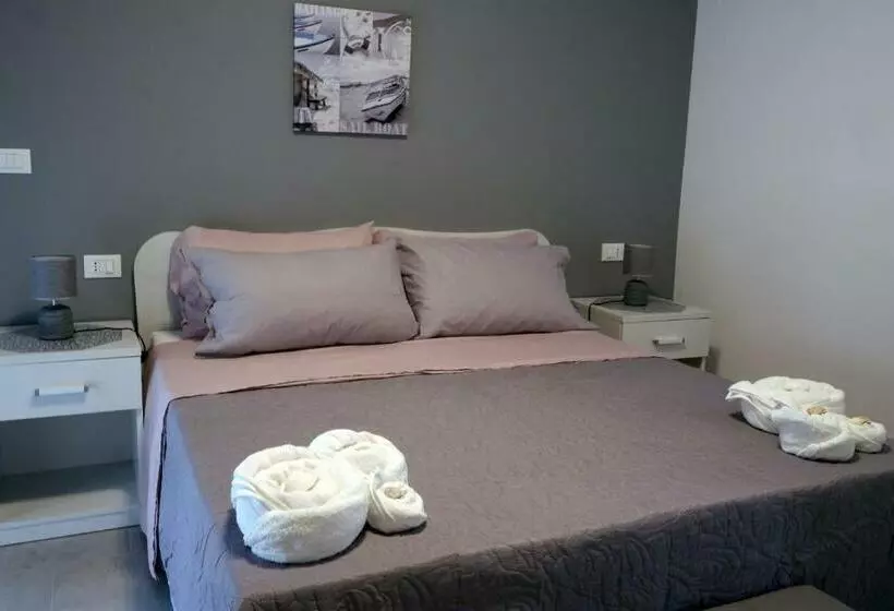 تختخواب و صبحانه The Simo S House Camere A Marzamemi