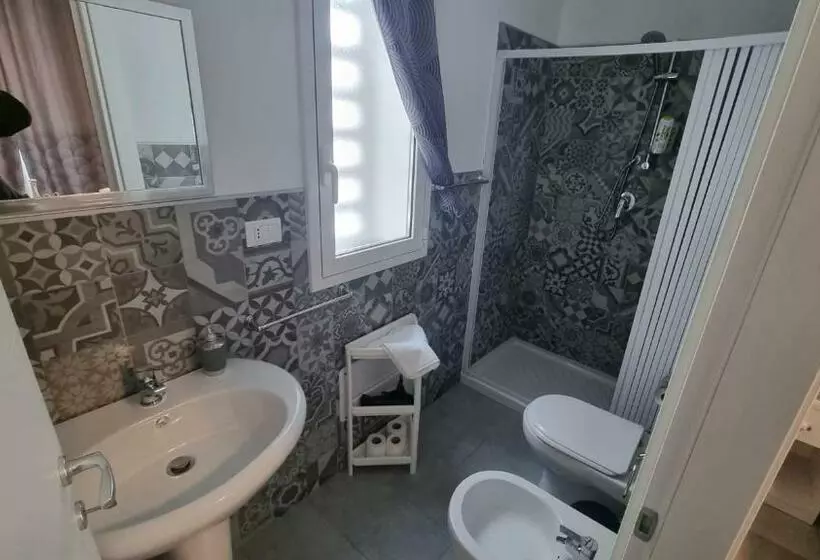 تختخواب و صبحانه The Simo S House Camere A Marzamemi