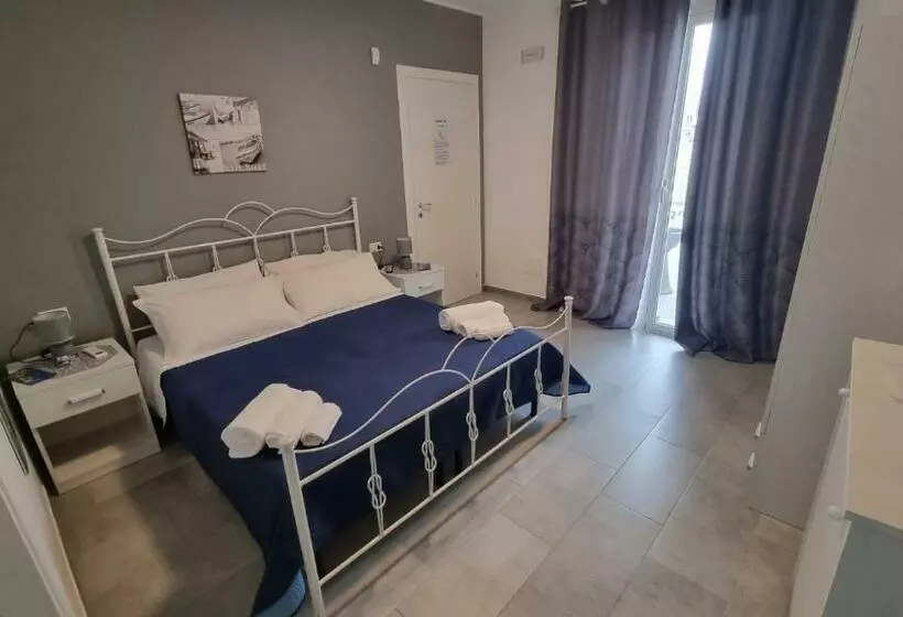 تختخواب و صبحانه The Simo S House Camere A Marzamemi