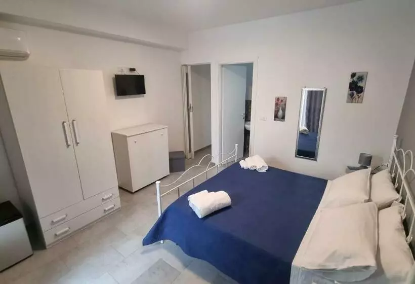 تختخواب و صبحانه The Simo S House Camere A Marzamemi