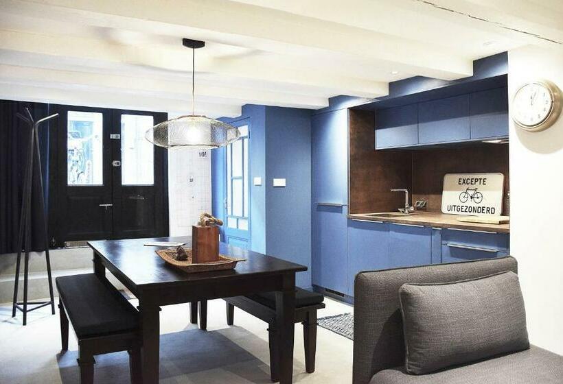 Blueprint B&b   Breakfast & Bikes