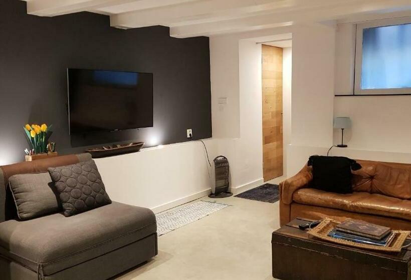 Blueprint B&b   Breakfast & Bikes