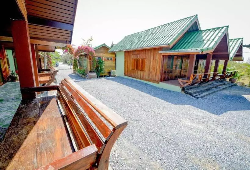 Mrk Resort & Massage