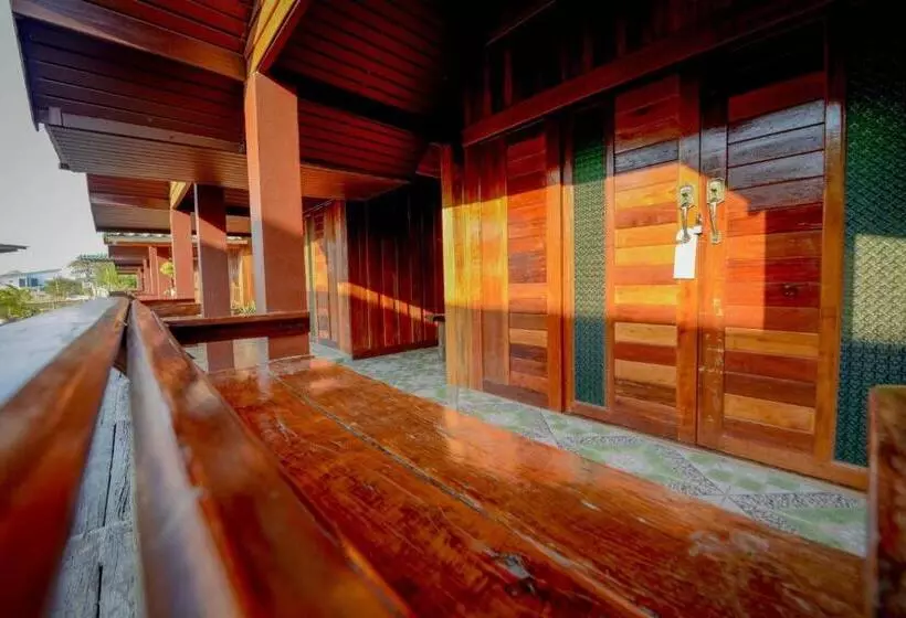 Mrk Resort & Massage