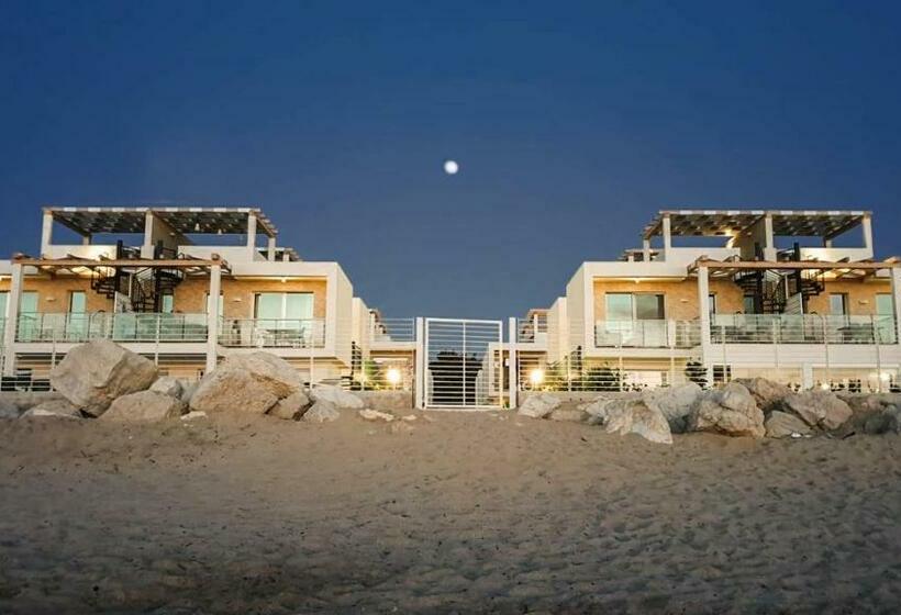 Пансион Home Alba Guest House