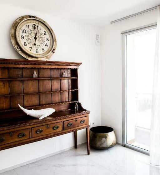 Пансион Home Alba Guest House