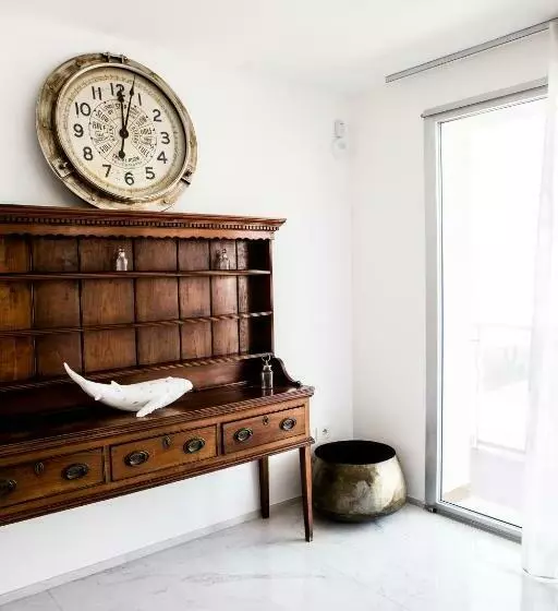 پانسیون Home Alba Guest House
