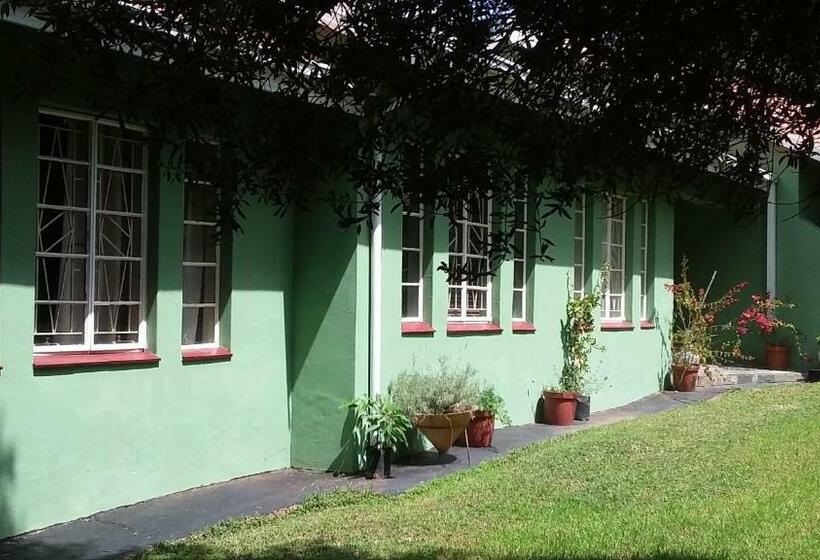 Пансион Sugarbush & Burgundy