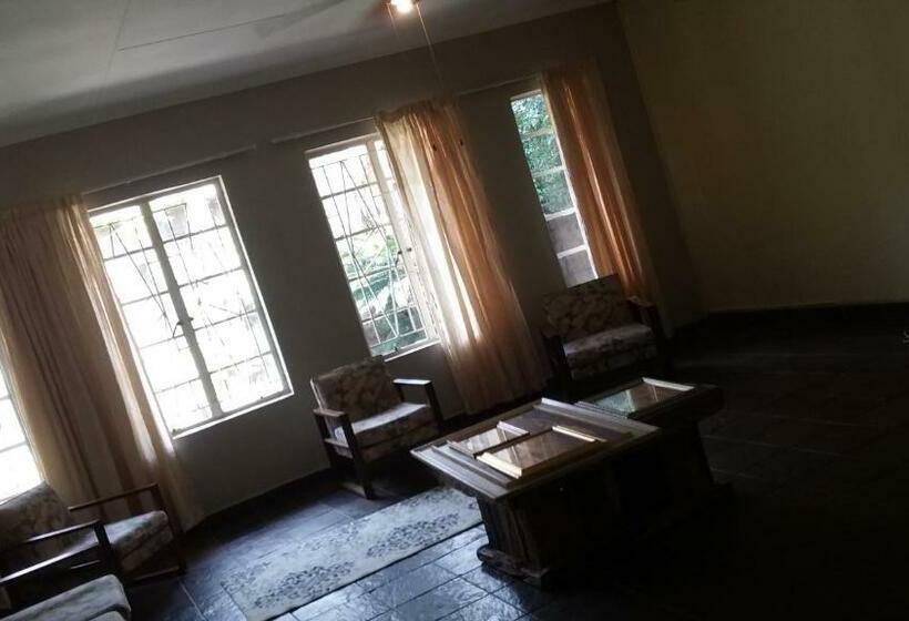 Пансион Sugarbush & Burgundy