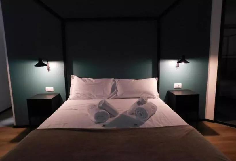 Piumaviola Beds & Apartments