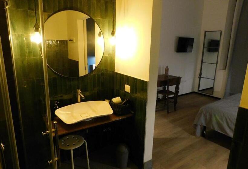 Piumaviola Beds & Apartments