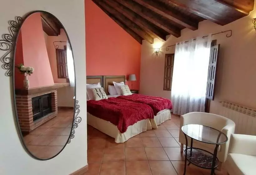 Retkeilymaja La Posada De Horcajuelo