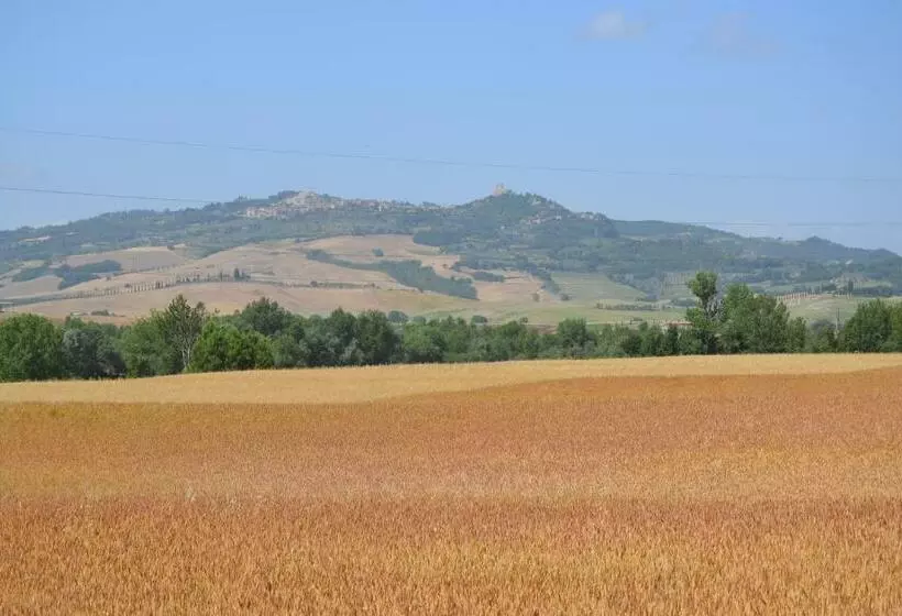 Retkeilymaja Valdorcia Belvedere B&b