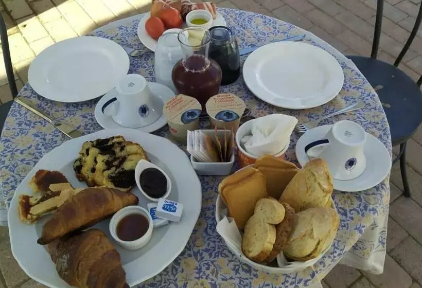 Retkeilymaja Valdorcia Belvedere B&b