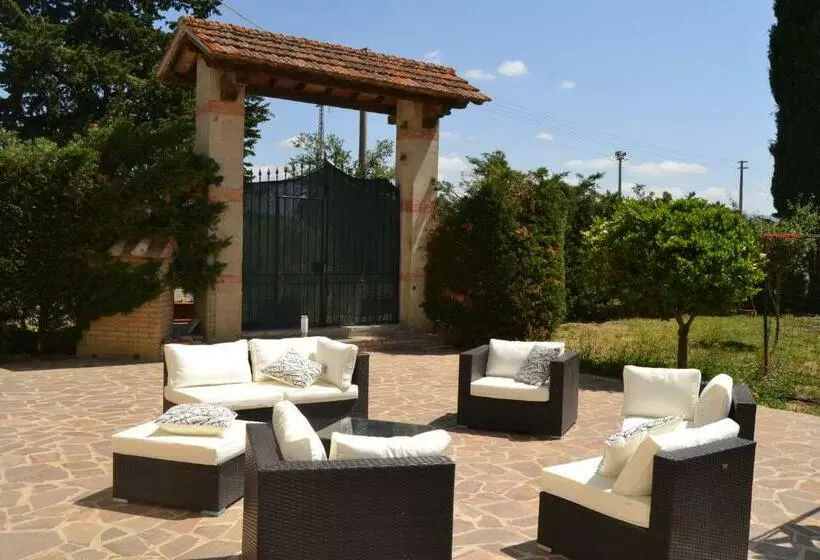 Retkeilymaja Valdorcia Belvedere B&b