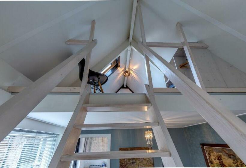 B&b Larenstein Logeren In Een Tiny House