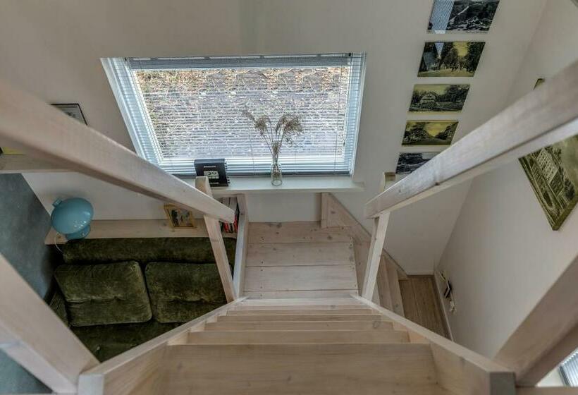 B&b Larenstein Logeren In Een Tiny House